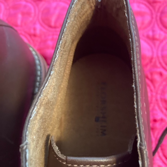Like New! 9.5 Brown Leather Florsheim Ankle Boots - Picture 4 of 4